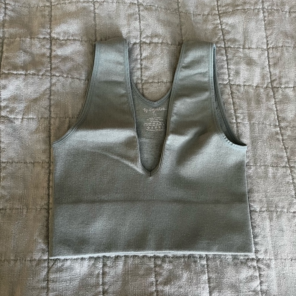 Gray Ribbed Crop Top